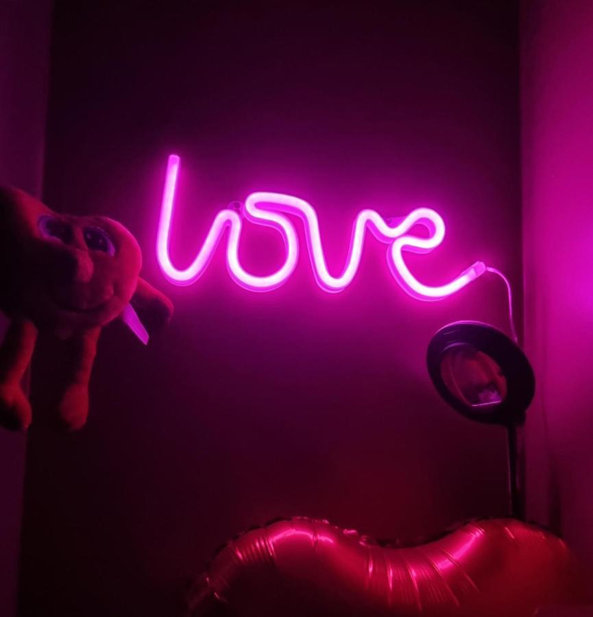 Love Room Sexy Love Cosy Lib Proche Centre Gare A Pied Aulnay-sous-Bois Eksteriør billede